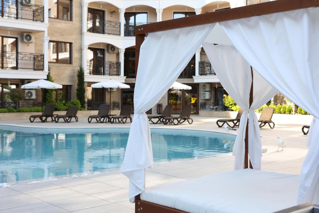 Valencia Gardens Luxury Apartament Nesebyr