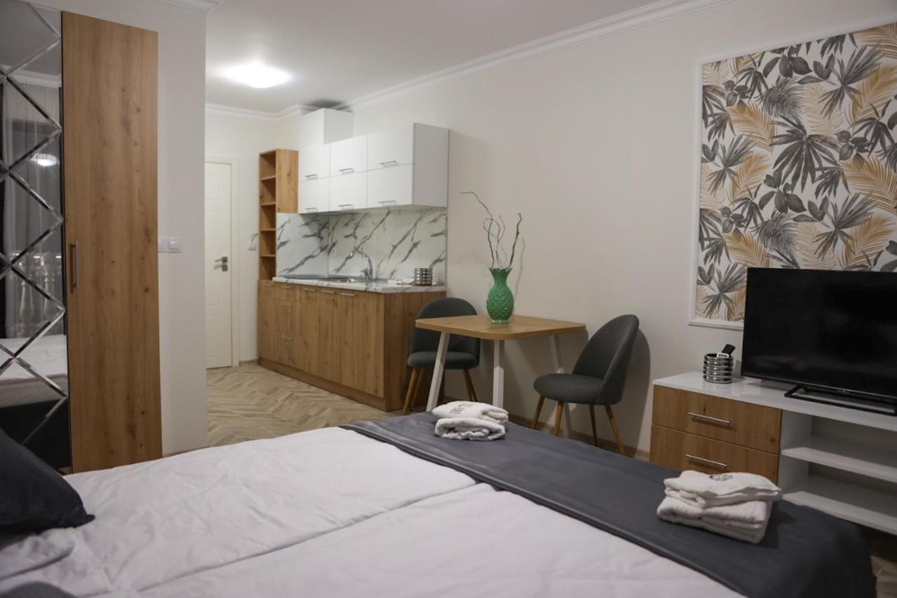Valencia Gardens Luxury *